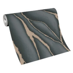 Vliestapete Elle Risse Effekt Schwarz Gold Metallic 10345-15 -Tapetengeschäft Vliestapete Elle Marmoroptik Schwarz Gold Metallic 10345 15 63216424 2