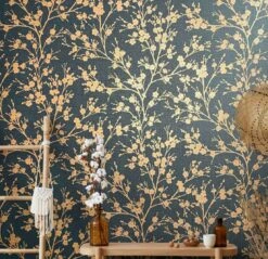 Vliestapete Ivy Floral Schwarz Gold 6812-50 Novamur -Tapetengeschäft Vliestapete Ivy Struktur Floral Schwarz Gold 82317 Novamur 63213356 2